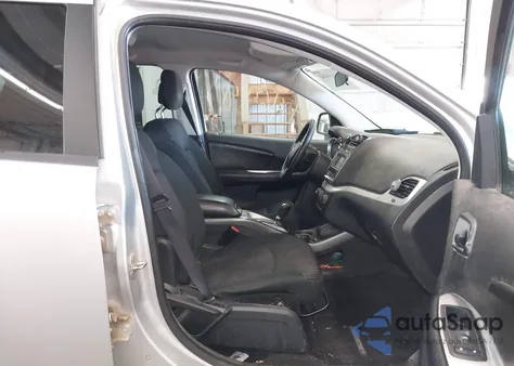 2011 Dodge Journey Mainstreet z USA, uszkodzony, nr VIN 3D4PH1FG1BT559549